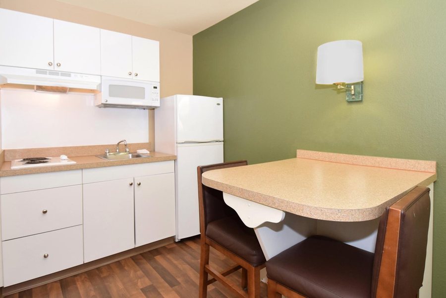 Extended Stay America Los Angeles LAX Airport Los Angeles California — Bathroom