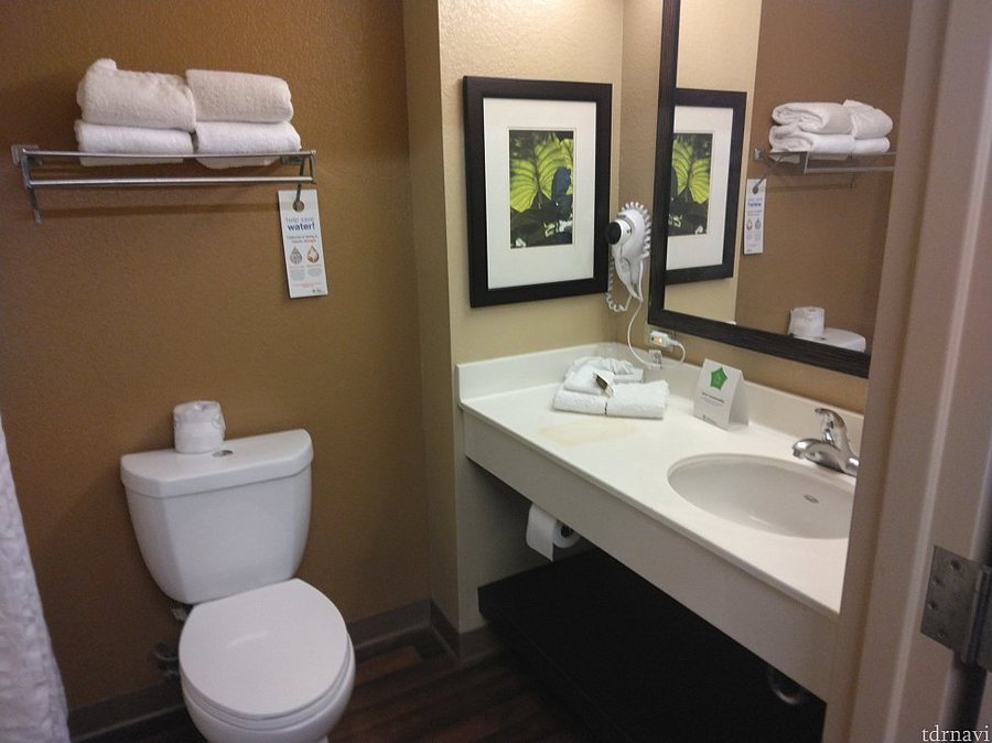 Extended Stay America Orange County Lake Forest — Bathroom