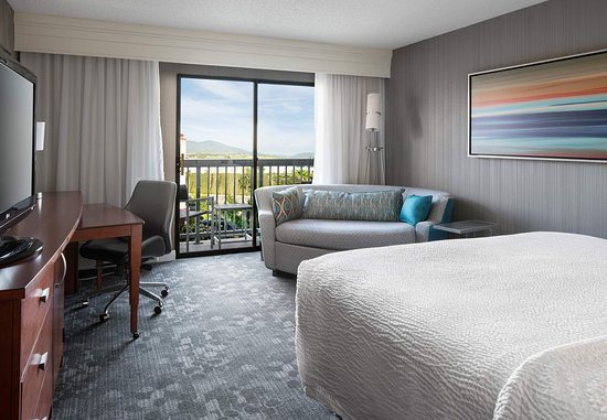 Extended Stay America Orange County Lake Forest — Guest room