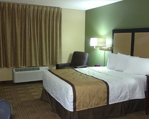 Extended Stay America Providence Warwick — Guest room