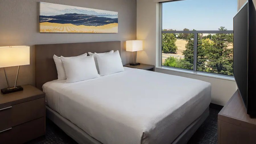 Extended Stay America Sacramento Vacaville — Guest room
