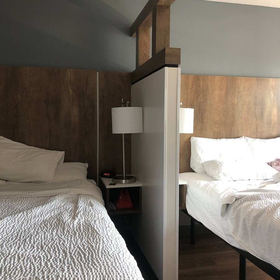 Extended Stay America San Francisco San Mateo SFO — Guest room