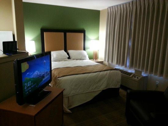 Extended Stay America Seattle Renton — Guest room