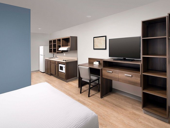 Extended Stay America Suites Denver Centennial — Guest room