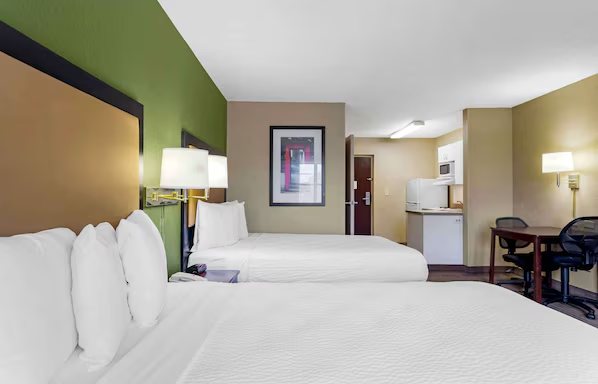 Extended Stay America Suites Houston Galleria — Guest room