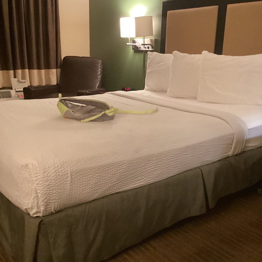 Extended Stay America Suites Los Angeles Ontario Airport — Guest room