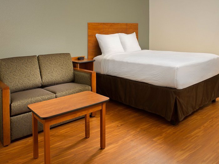 Extended Stay America Suites Wilmington New Centre Drive — Guest room