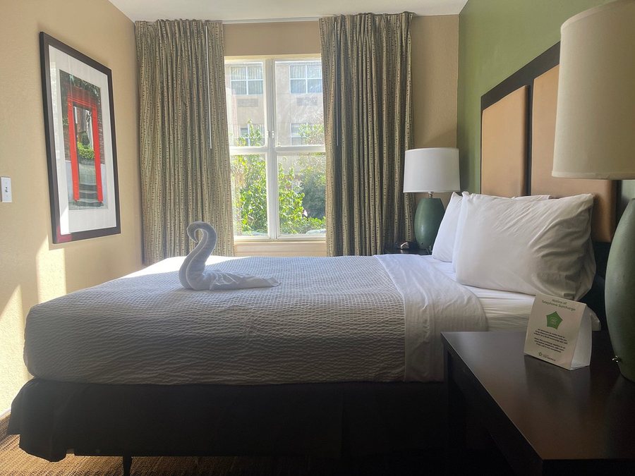 Extended Stay America Tampa Airport N West Shore Blvd — Guest room