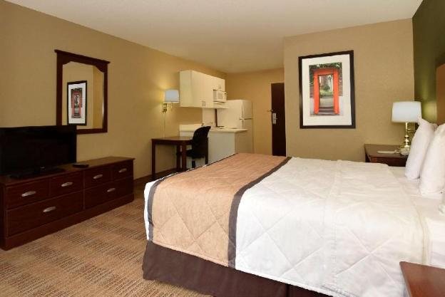 Extended Stay America Washington D C Sterling — Guest room