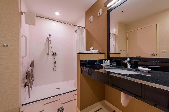 Fairfield by Marriott Inn Suites Afton Star Valley — Bathroom