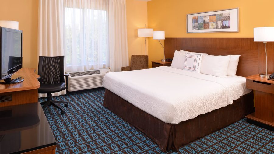 Fairfield by Marriott Inn Suites Anderson Clemson — Guest room