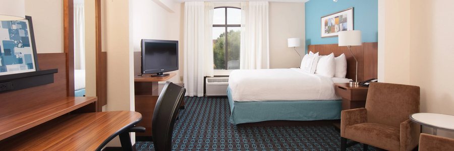 Fairfield by Marriott Inn Suites Atlanta Airport North — Guest room