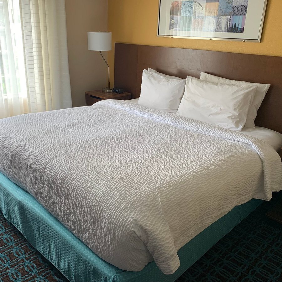 Fairfield by Marriott Inn Suites Atlanta Perimeter Center — Guest room