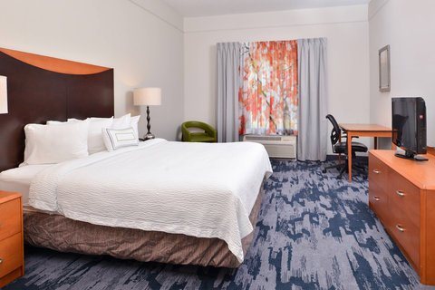 Fairfield by Marriott Inn Suites Birmingham Pelham — Guest room