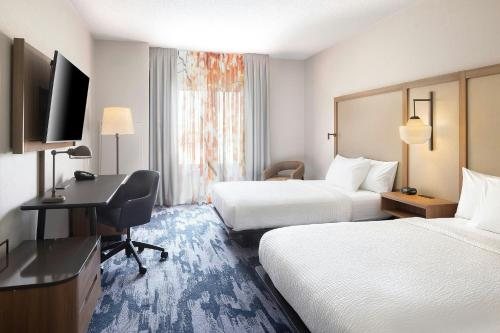 Fairfield by Marriott Inn Suites Buffalo Airport — Guest room