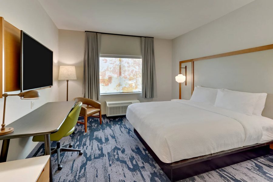 Fairfield by Marriott Inn Suites Dallas Mansfield — Guest room