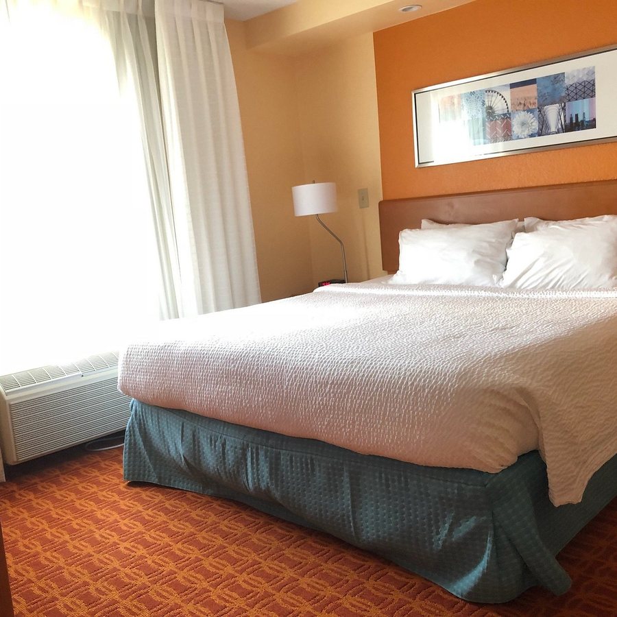Fairfield by Marriott Inn Suites Fort Worth Fossil Creek — Guest room
