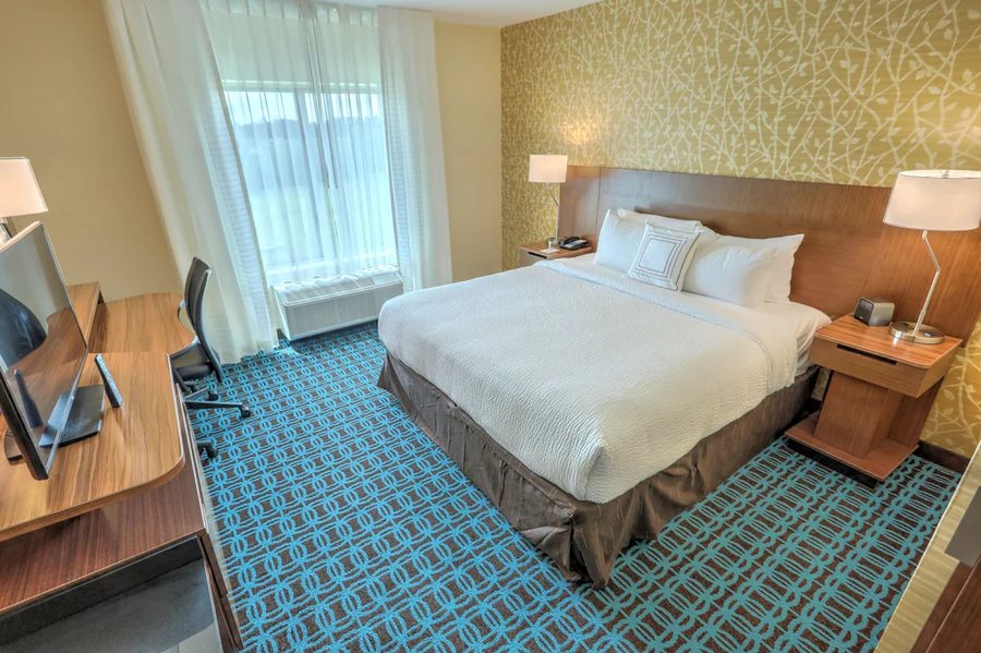 Fairfield by Marriott Inn Suites Greenville Simpsonville — Guest room