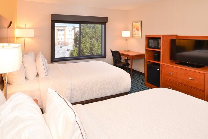 Fairfield by Marriott Inn Suites Hattiesburg — Guest room