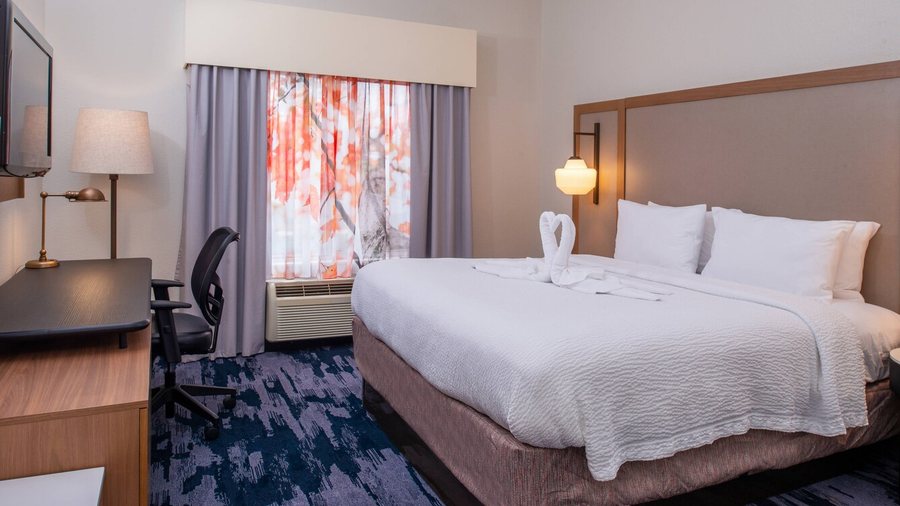 Fairfield by Marriott Inn Suites High Point Archdale — Guest room
