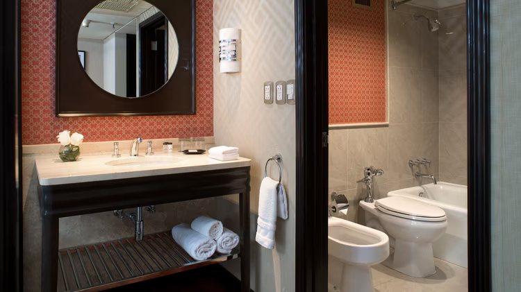 Fairfield by Marriott Inn Suites Lima — Bathroom