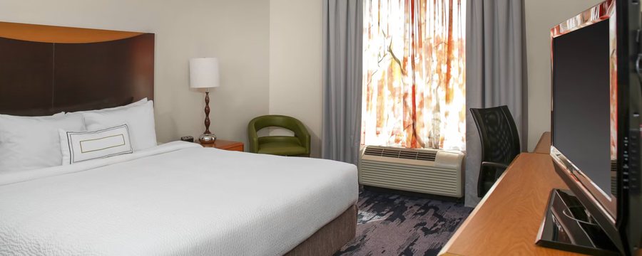 Fairfield by Marriott Inn Suites Milledgeville — Guest room