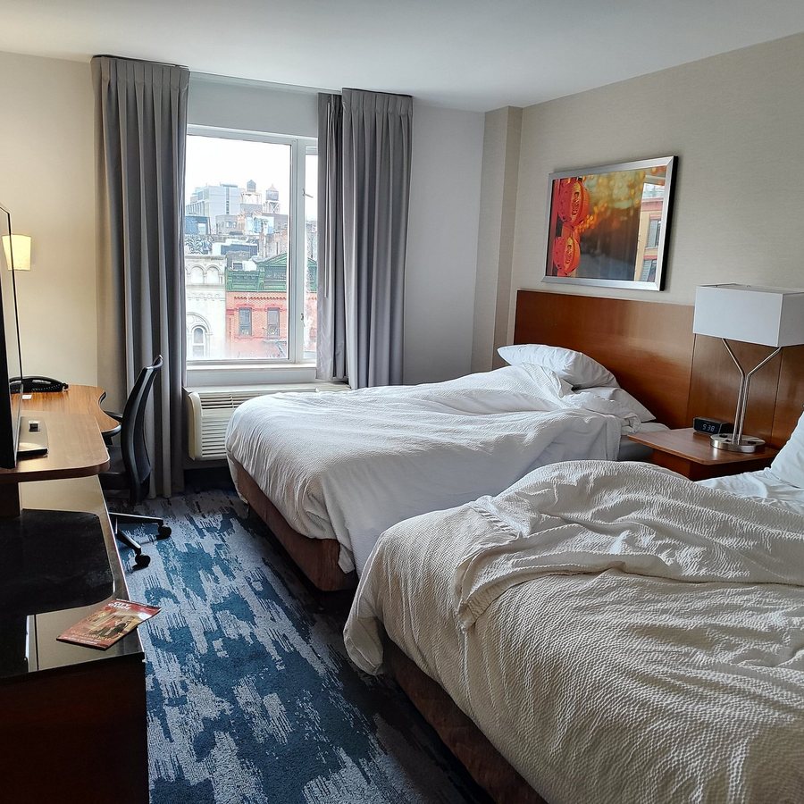Fairfield by Marriott Inn Suites New York Manhattan Downtown East New York City New Yor — Guest room