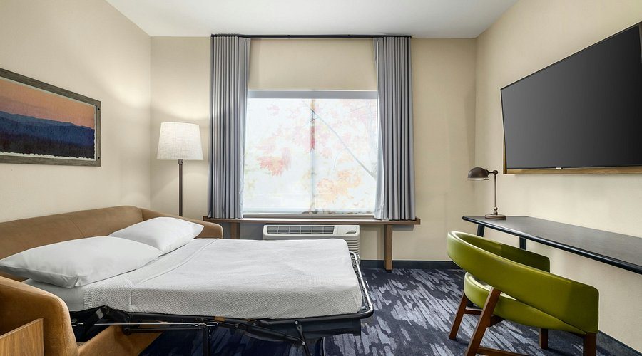 Fairfield by Marriott Inn Suites San Antonio Boerne — Guest room