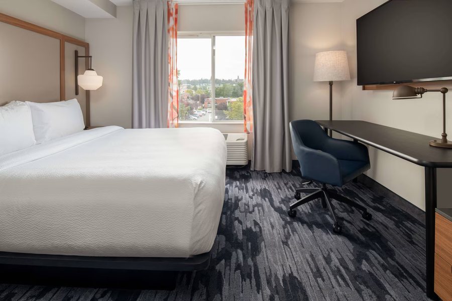 Fairfield by Marriott Inn Suites Spokane Valley — Guest room