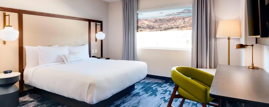 Fairfield by Marriott Inn Suites Tijuana — Guest room