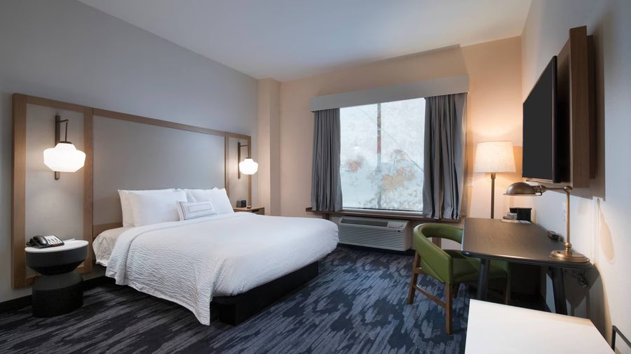 Fairfield by Marriott Inn Suites Tyler South — Guest room