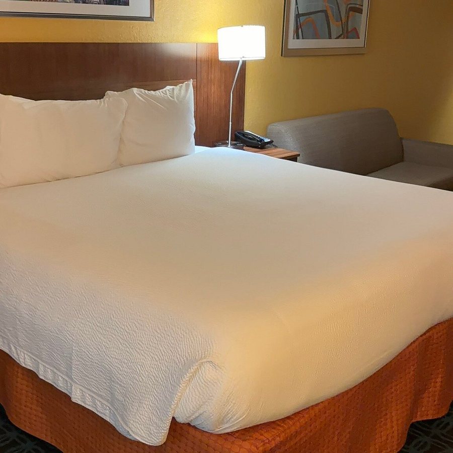 Fairfield by Marriott Inn Suites West Palm Beach Jupiter — Guest room