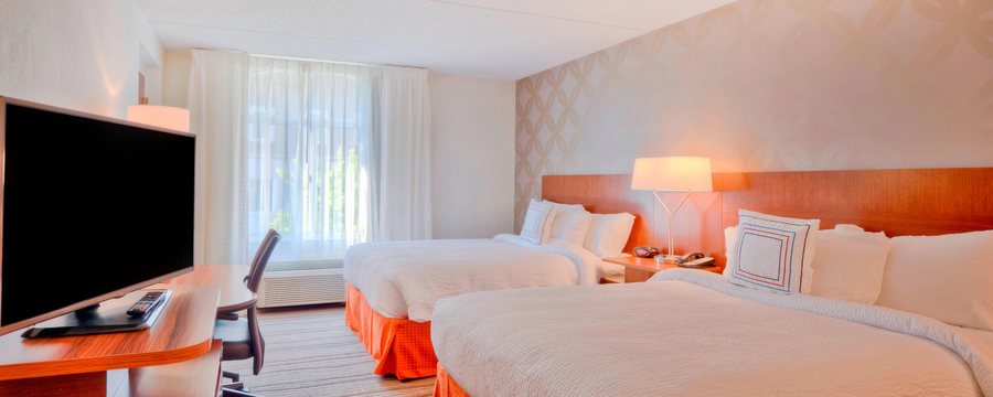 Fairfield by Marriott Inn Suites Winston Salem Downtown — Guest room