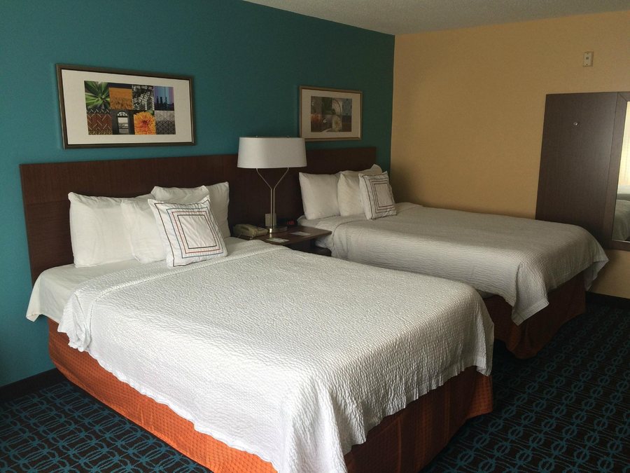 Fairfield Inn Huntsville — Guest room