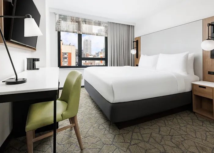 Fairfield Inn New York Manhattan Financial District New York City New York — Guest room