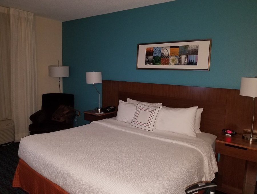 Fairfield Inn Owensboro — Guest room