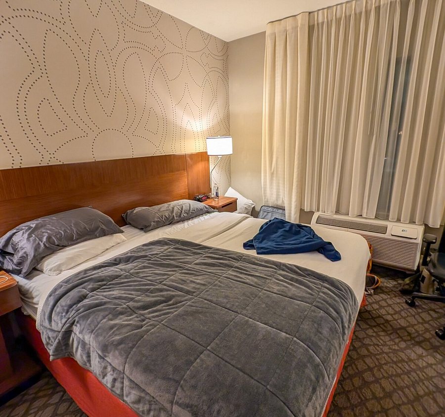 Fairfield Inn Suites Lubbock Southwest — Guest room