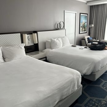 Fairmont El San Juan Hotel — Guest room