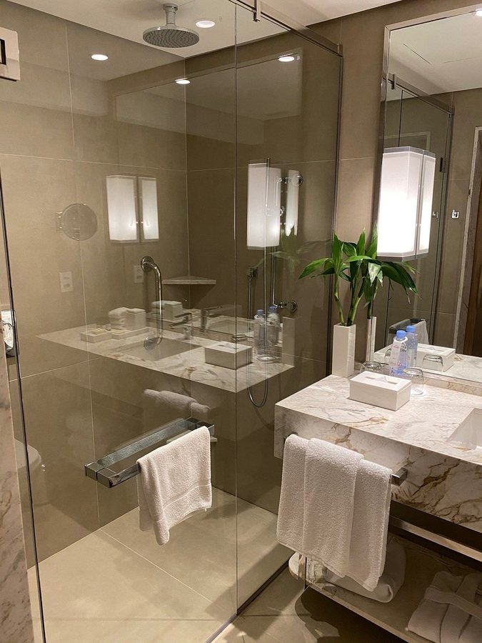 Fairmont Rio de Janeiro Copacabana — Bathroom