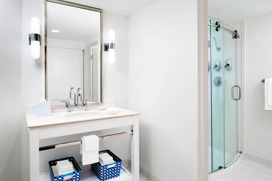 Faria Beach Park — Bathroom