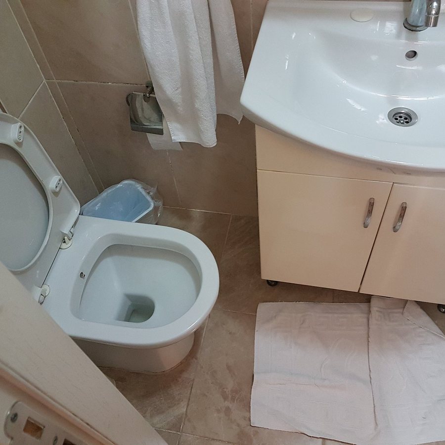 Fatih Hotel Corner Istanbul — Bathroom
