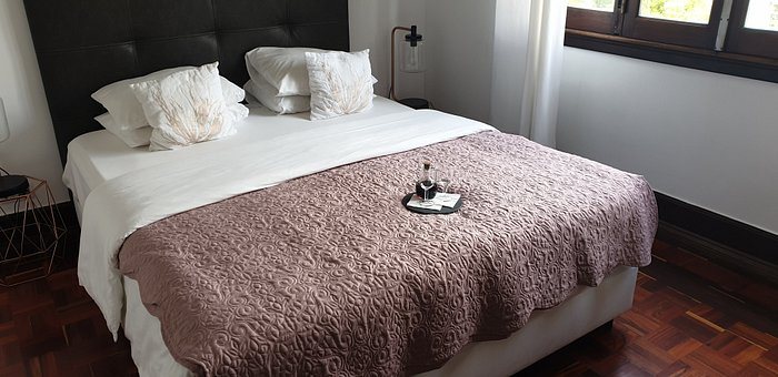 Feeling Eduardo VII — Guest room