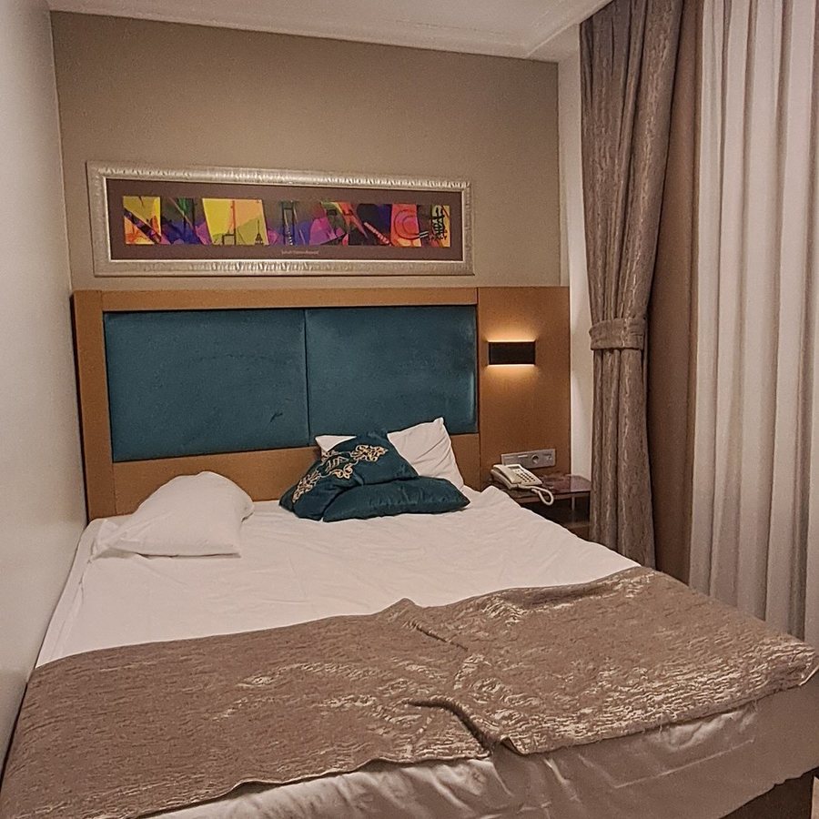 Ferman Hilal Hotel Istanbul — Guest room