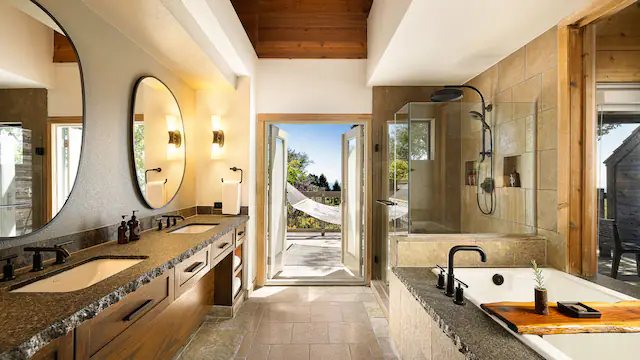 Fernwood Resort — Bathroom