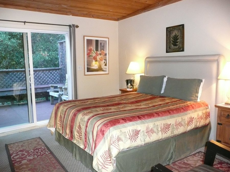 Fernwood Resort — Guest room