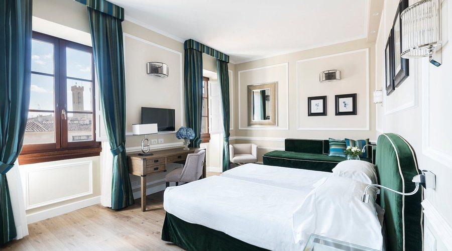 FH Hotel Calzaiuoli Firenze — Guest room