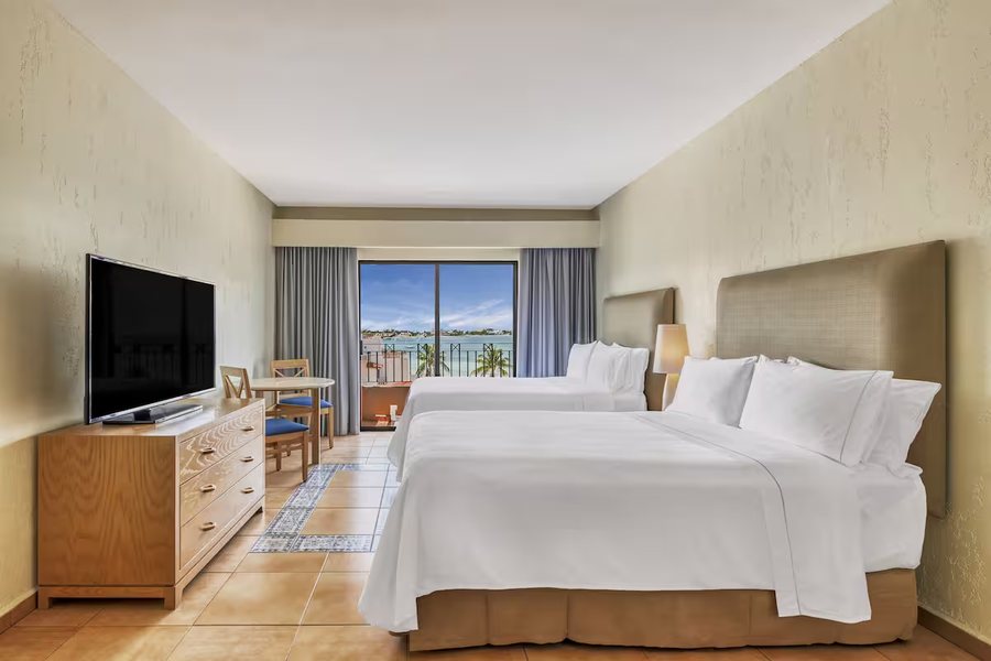Fiesta Americana Cancun Villas — Guest room