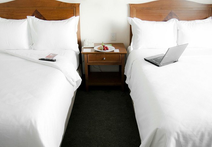 Fiesta Inn Mexicali — Guest room