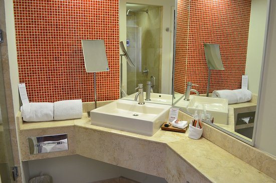 Fiesta Inn Nogales — Bathroom