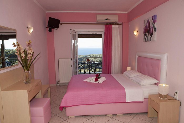 Filoxenia Sea View — Guest room
